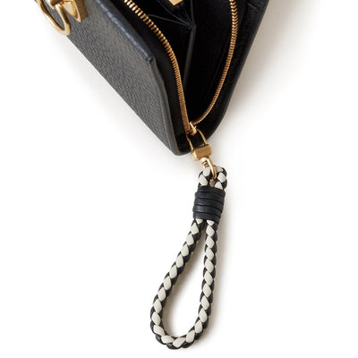Iris Zip Around (Black)