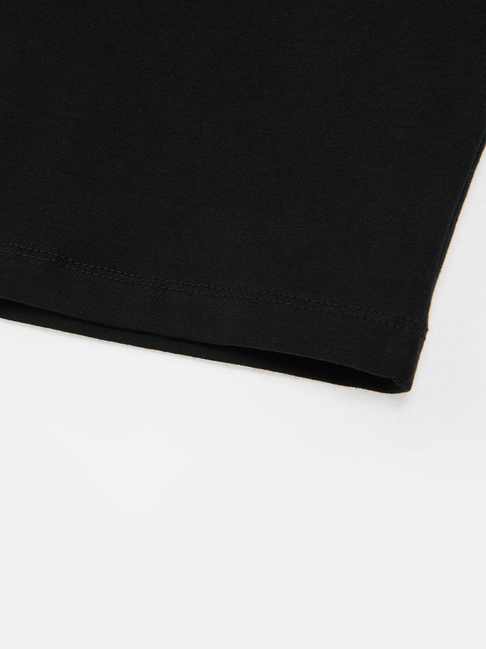 Logo Lip Neck T-shirt Black