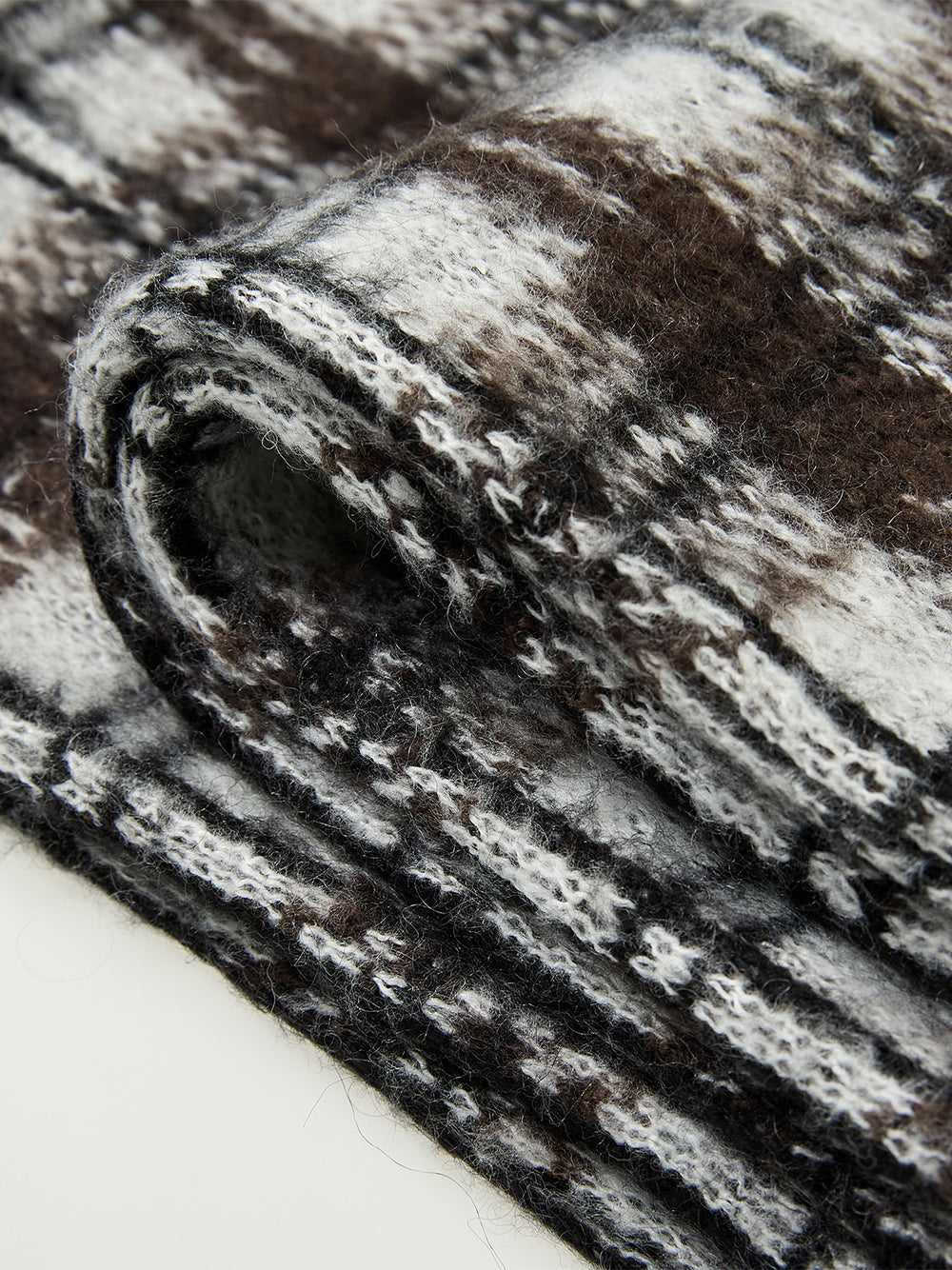 Hairy Check Knit Muffler Ivory