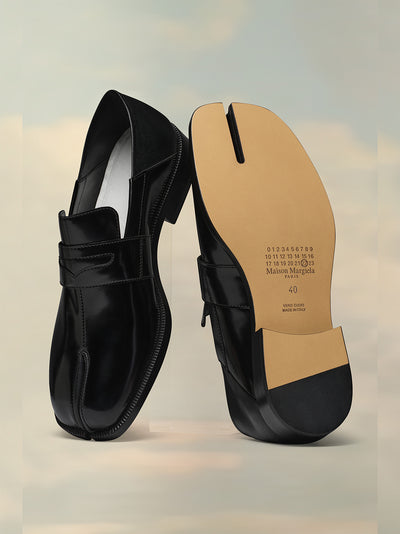 Tabi Loafers (Black)
