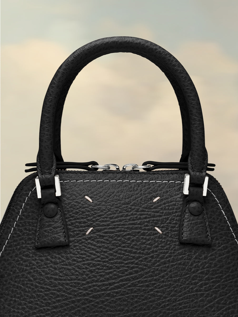 5AC Classique Micro (Black)