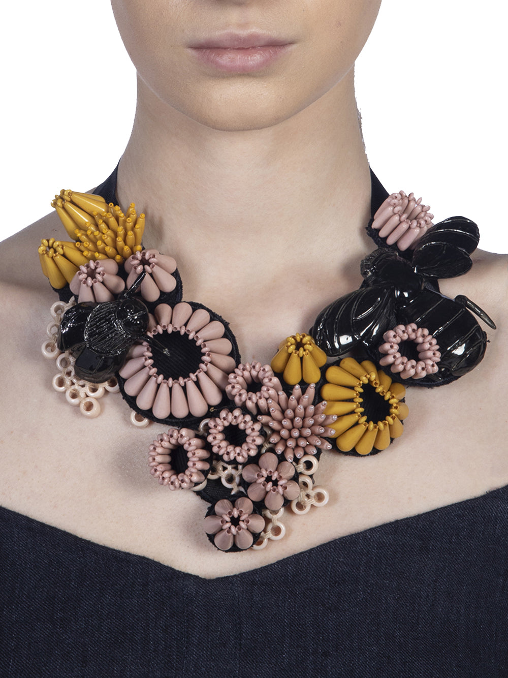 Embellished Necklace With Cera Pink-yellow
