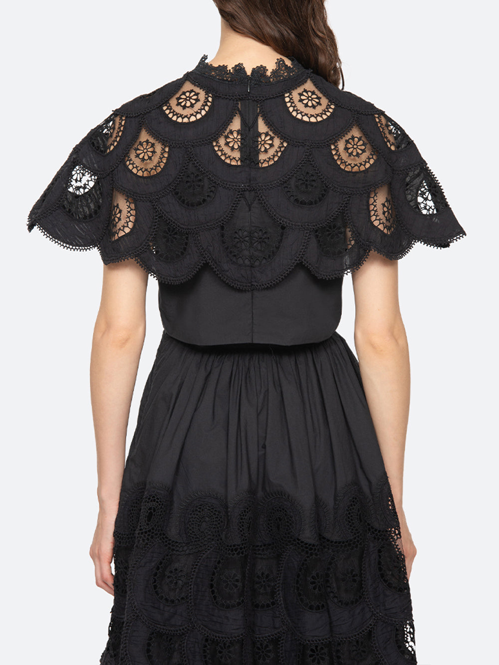 Drea Embroidered Top (Black)