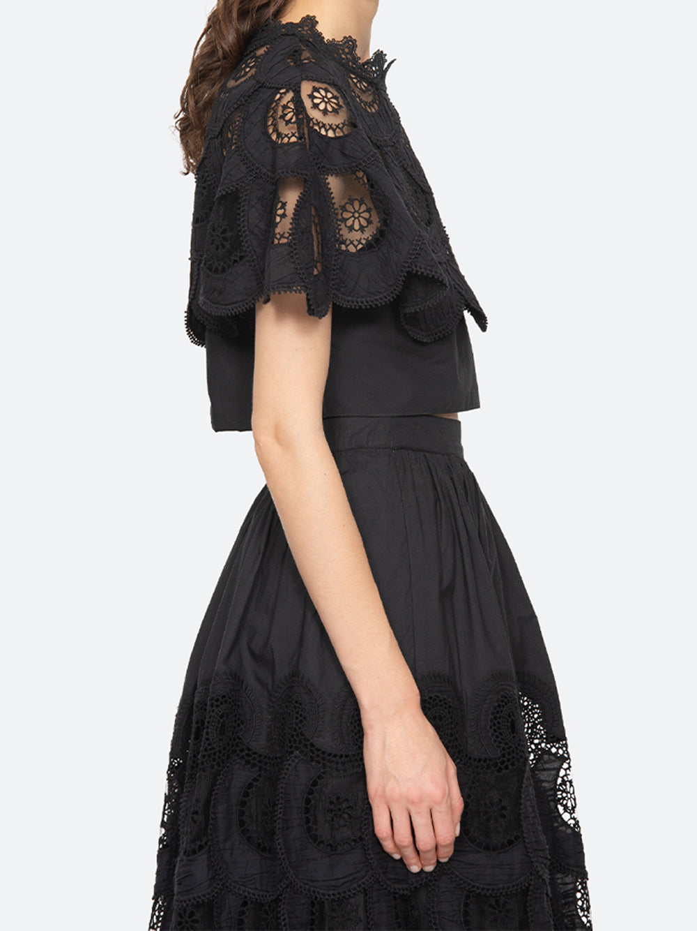 Drea Embroidered Top (Black)