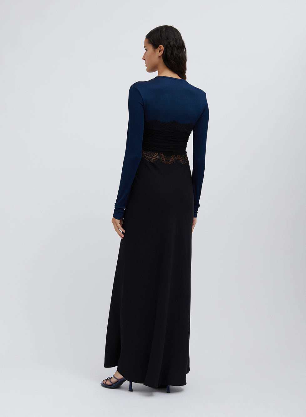 Tulle Overlay Verner Lace Dress (Blue Graphite/Black)