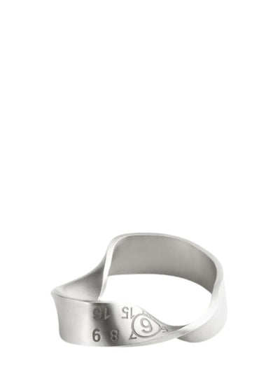 Twisted Ring (Brushed Silver)