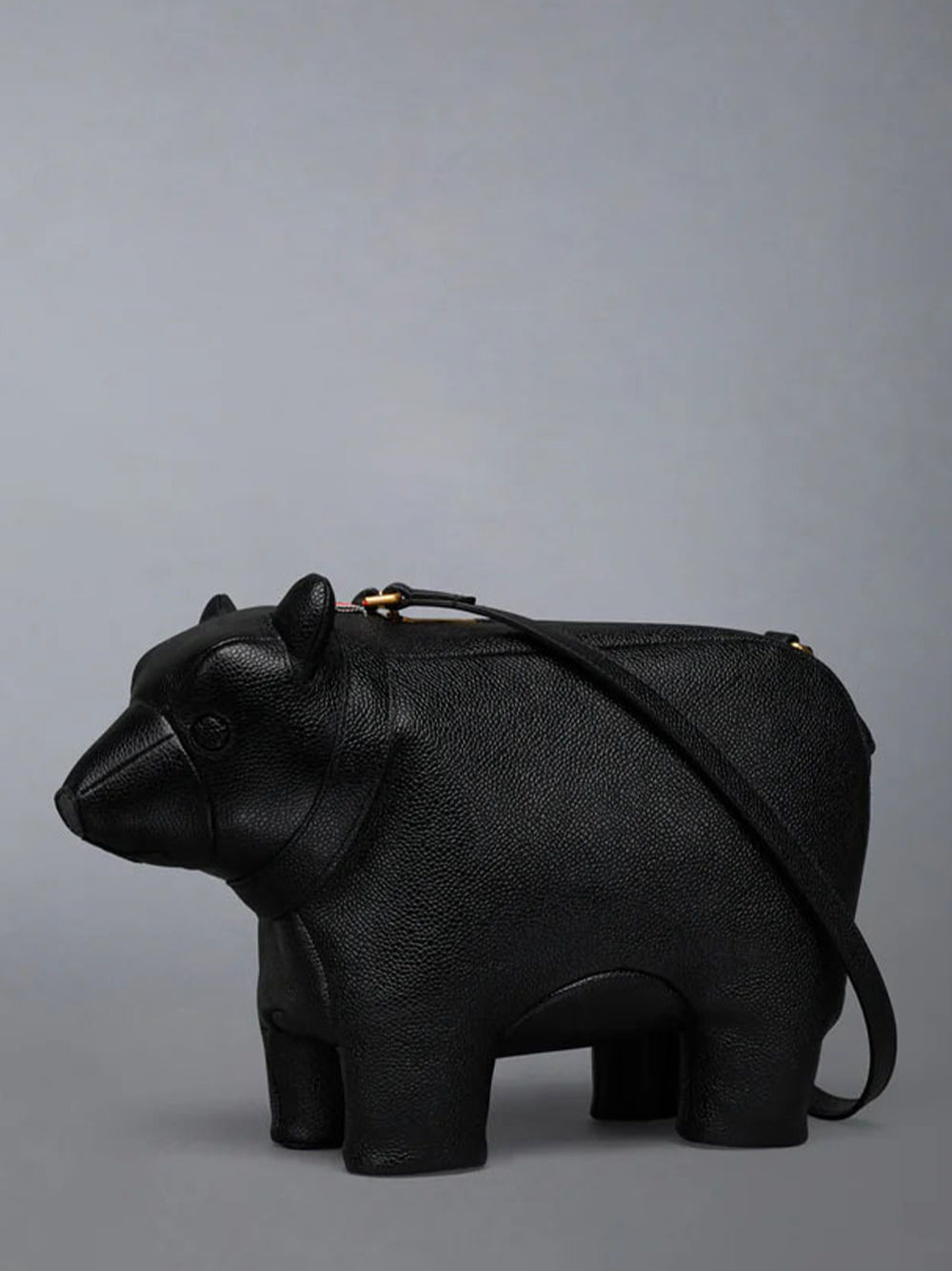 Pebble Grain Bear Baguette Black