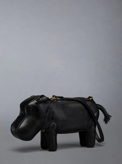 Pebble Grain Hippo Baguette Black