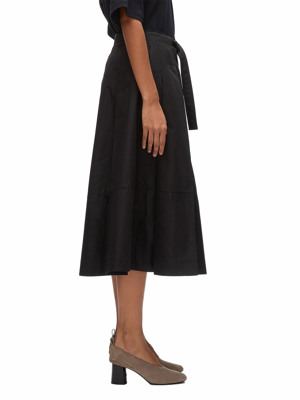 Utility Pleated Skirt With Belt (Black)