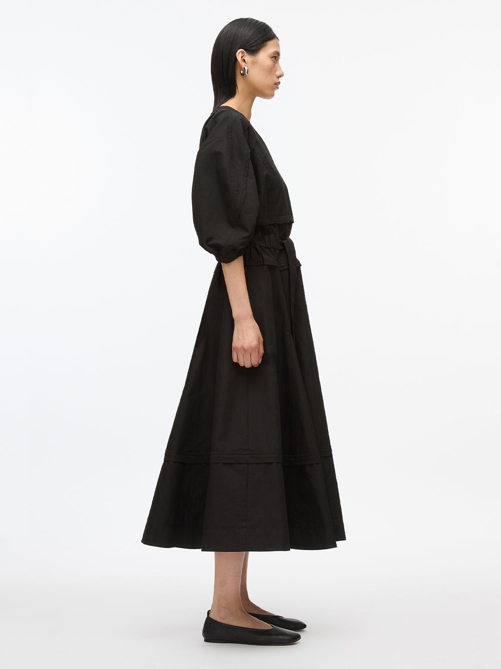 V-Neck Dress With Gathered Sleeves (Black)