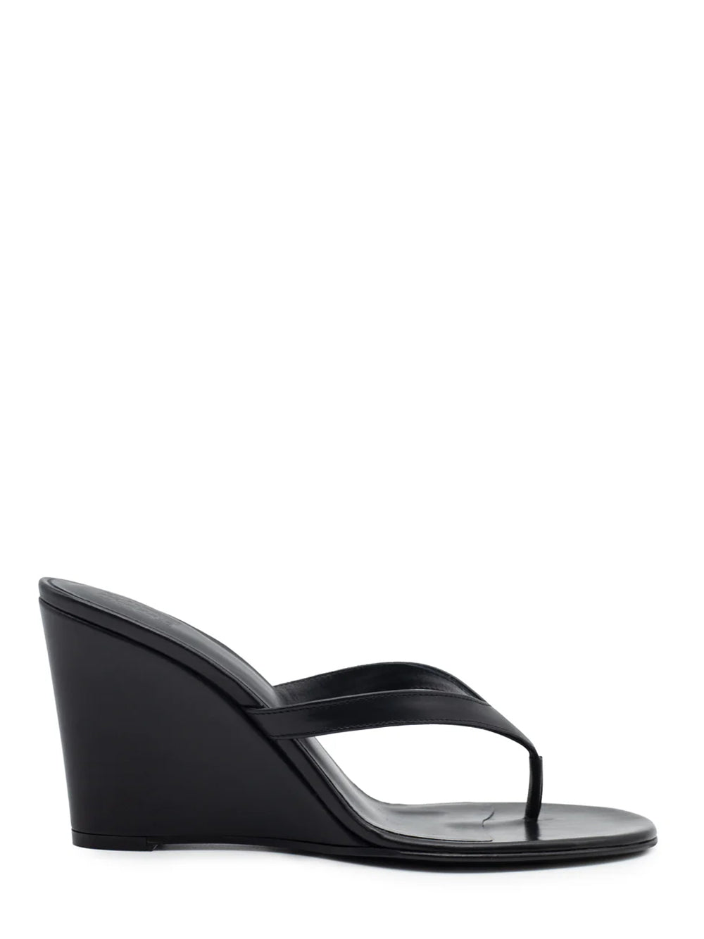 The Wedge (Gia X The Grandquist) Black