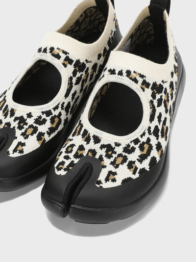 Tabi Sandals White Leopard