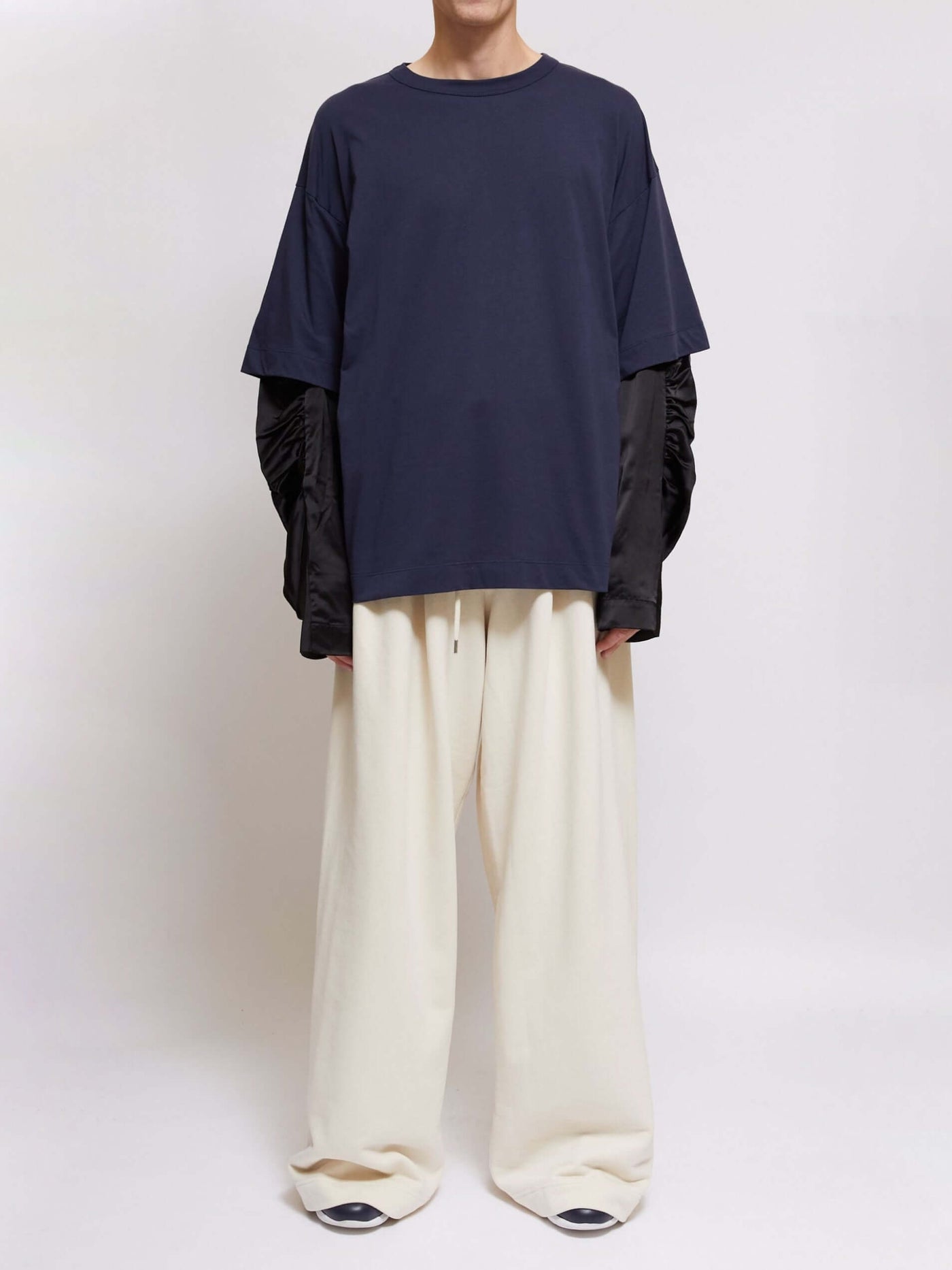 Oversized 3 Pleat Long Sweatshirt Pants With Elasticated Waistband