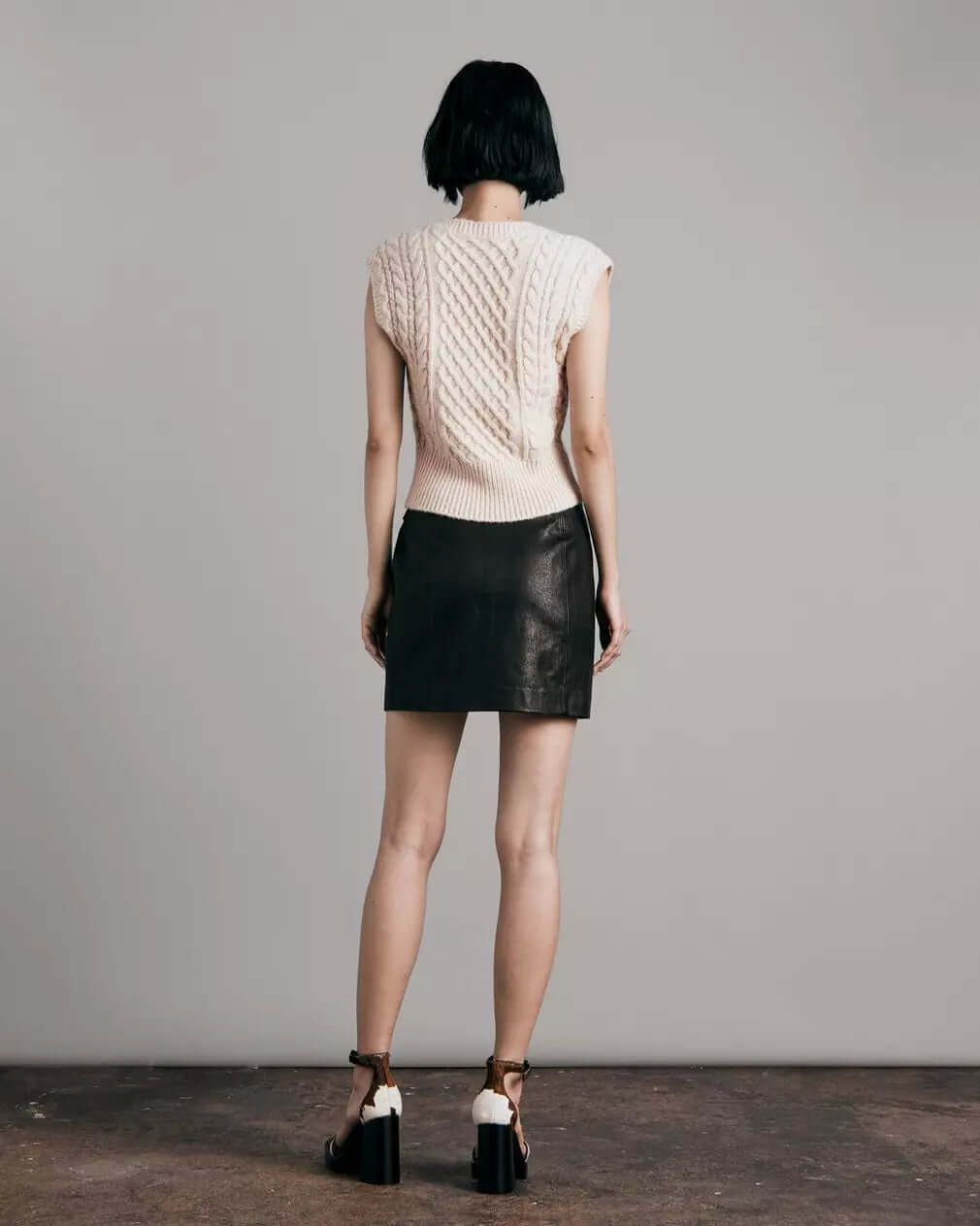 Elizabeth Cable Vest White