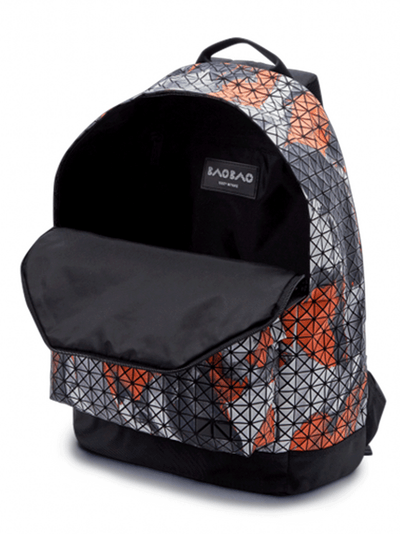 BAO-BAO-ISSEY-MIYAKE-DAYPACK-BACKPACK-ORANGE-3