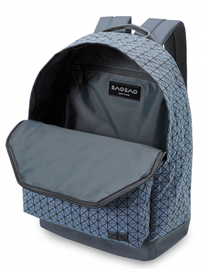 BAO-BAO-ISSEY-MIYAKE-DAYPACK-ONE-TONE-BACKPACK-LAVENDER-3