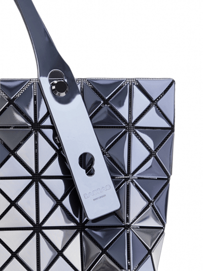 BAO-BAO-ISSEY-MIYAKE-PLATINUM-IRIDESCENT-TOTE-10x10-SILVER-2