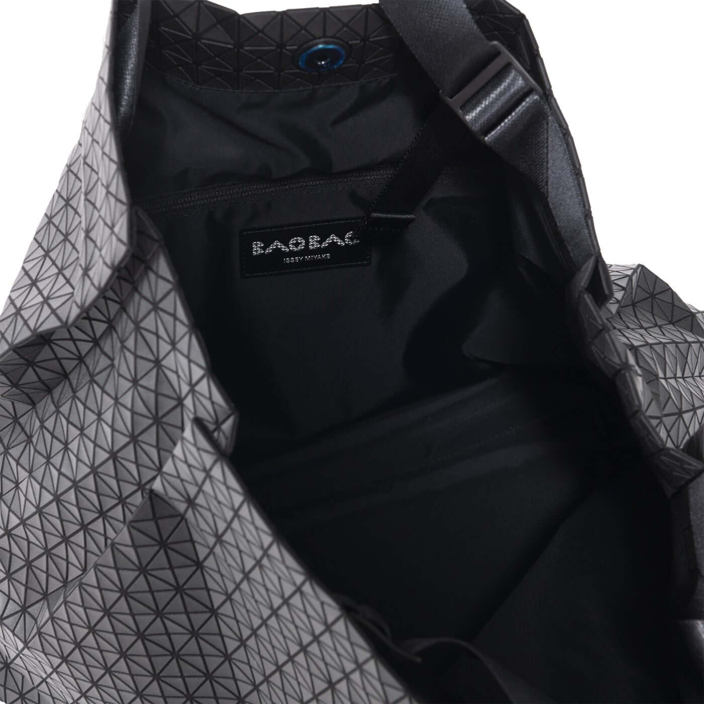 Bao-Bao-Issey-Miyake-Tote-Bag-Matte-Black-4