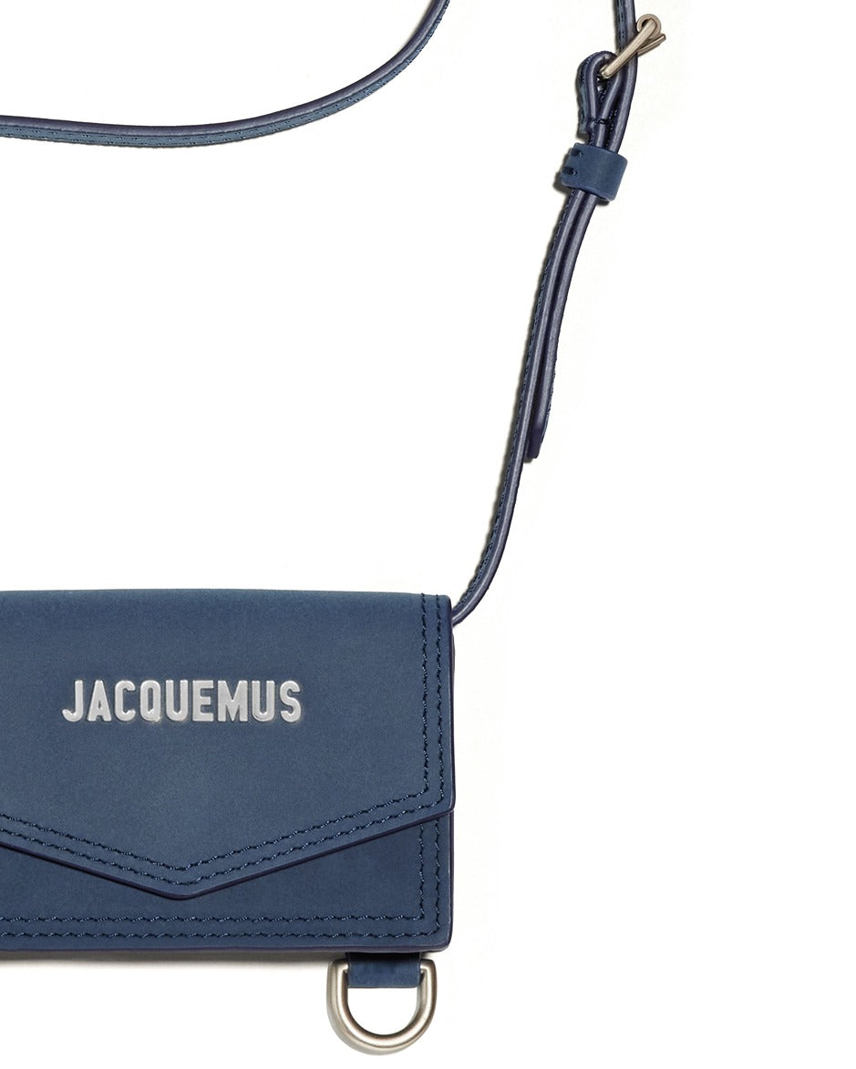 Jacquemus-LePorteAzur-DarkNavy-2